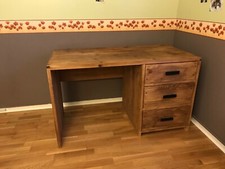 Bureau adolescent, Cocktail