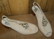 chaussures ouvertes escarpins à talon AGNES FLO cuir beige pointure 38