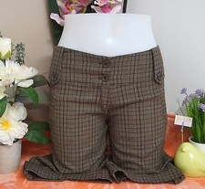 Vêtement occasion femme : Pantacourt / Bermuda " Lulumary " - T : 38 *