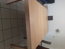 Cause déménagement vend different meubles plus table de salle a manger.