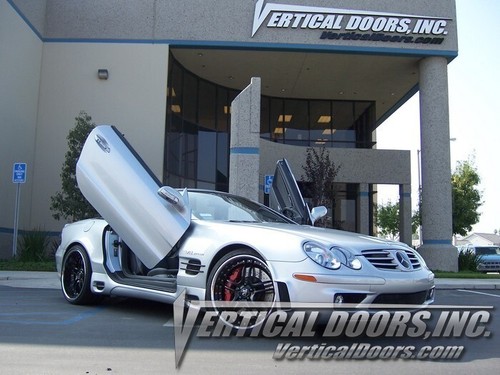 Vertical doors - -,