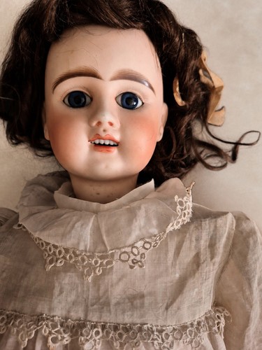 Poupée ancienne belle - poupée, ancienne: