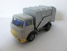 PEU COURANT berliet GAK camion POUBELLES par FJ en boite
