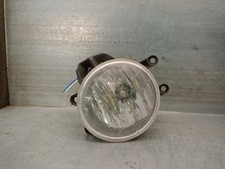 8121002110 feu antibrouillard