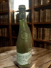 Ancienne grande bouteille vide