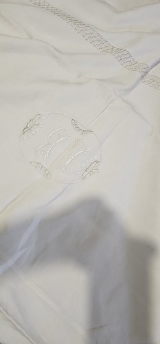 Drap ancien brodé - ancien,