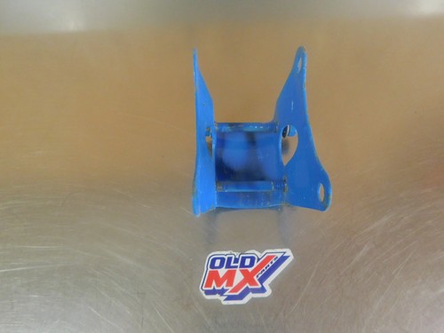 Patte moteur honda 125 - patte,