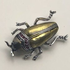 Broche unique insecte