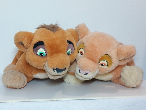 Peluche disney roi lion 2 - disney,