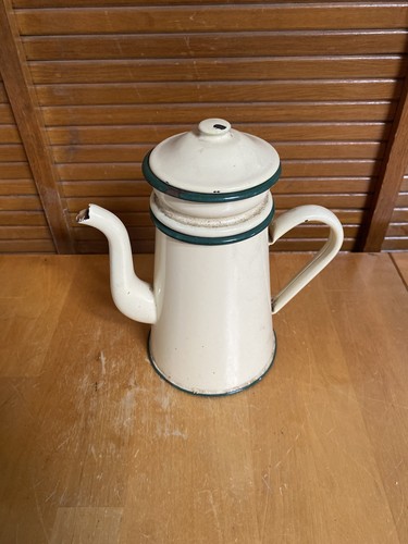 Cafetière ancienne métal - ancienne,