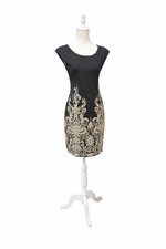 robe moulante Noir Brodé