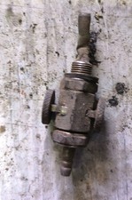 # robinet essence  100 125 terrot magnat debon scooter VMS scooterrot