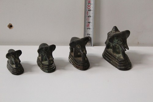 Lot ancien poids - de,