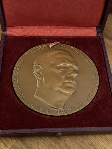 Médaille bronze général - médaille,