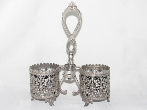 05f8 jolie monture serviteur - jolie,
