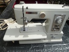 ancienne machine à coudre de