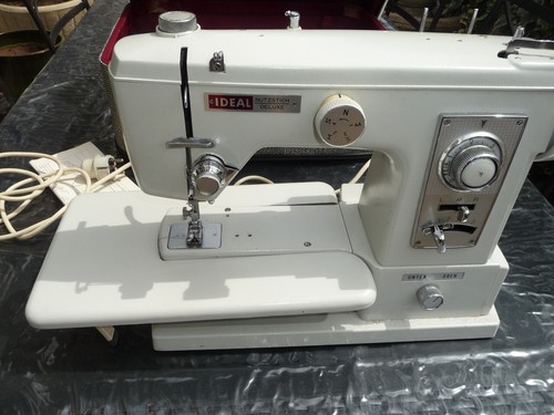 Ancienne machine coudre de - ancienne,