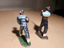 L.R (Louis Roussy) Aluminium -