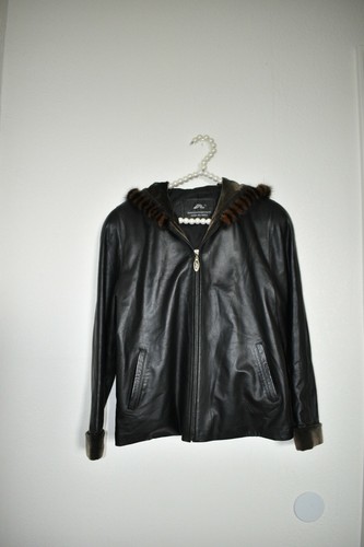 Black leather fur trim - fur,