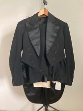 Ancien Smoking queue de pie de