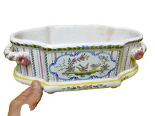 SUPERBE  JARDINIERE EN FAIENCE