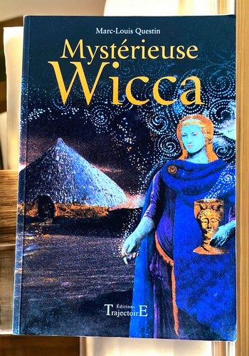 Mystérieuse wicca par - wicca,