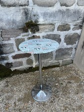 table haute mange debout