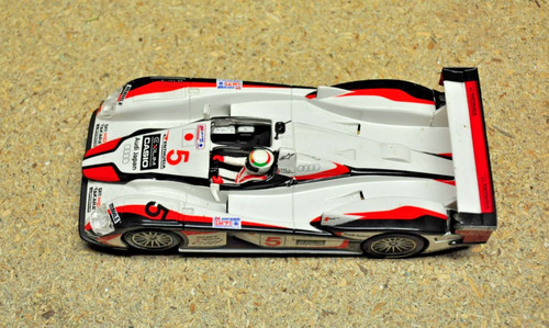 Voiture pour circuit - voiture, r8