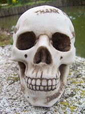 65730    FIGURINE CRANE