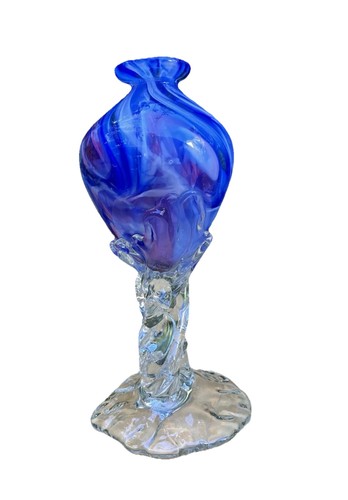 Vtg art glass vase - glass,