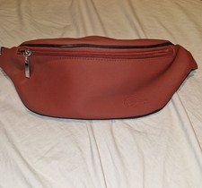 Sac Banane Lacoste Rouge