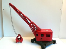 CHR  PELLETEUSE GRUE   TÔLE LITHO     BON ÉTAT  NON TESTÉE    Ht 47 cm X Lg 52cm