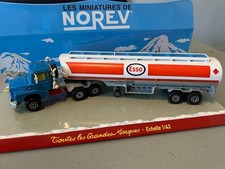 MAJORETTE - Camion citerne ESSO - Echelle 1/60