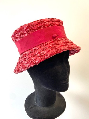 Chapeau cloche vintage rouge - chapeau,