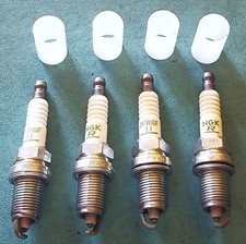 NGK 4x ZFR6F-11 - BOUGIES D'ALLUMAGE - TBE ++