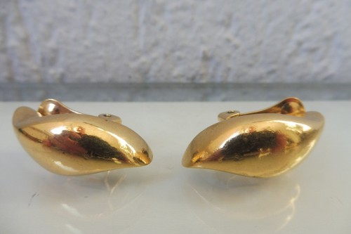 Belles boucles oreilles - belles, /