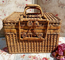 ANCIEN PANIER/ VANITY CASE en