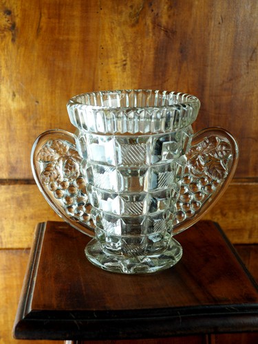 Vase verre pressé moulé - en,