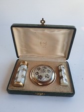 Poudrier et vaporisateur Le Kid en Nacre decor Roses Art Deco Marcel Franck 1920