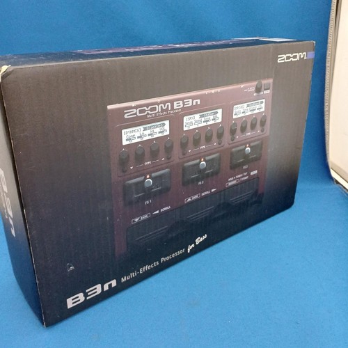 Zoom multi effects pedal b3n - zoom,