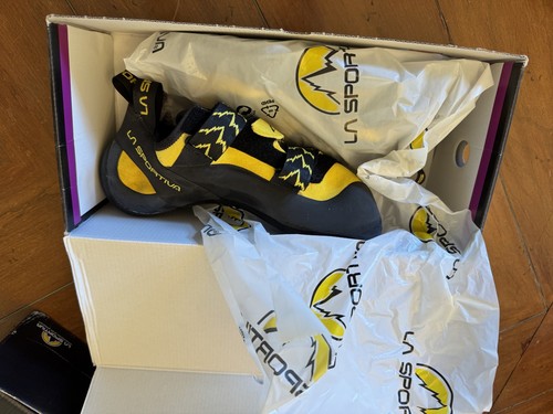 New with tags sportiva - new,