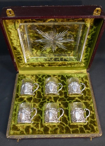Verres liqueur et plateau - à,