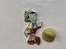 Pins pinocchio egf signe - egf,