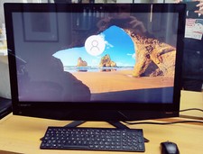 PC Tout en 1. Lénovo Idéacentre AIO 700-27ish 27' clavier et souris sans fil. 