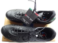 PAIRE DE CHAUSSURES CYCLO