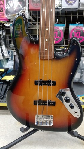 Jb62 used - (fender, japan)