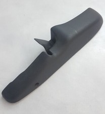 9623150777 cache garniture siège avant gauche protection Peugeo 106 Citroën Saxo