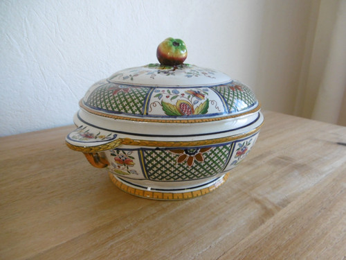 Legumier faience - ,