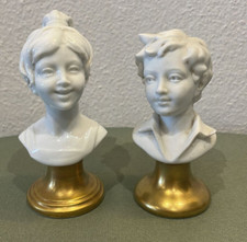 Paire De Demi Bustes en