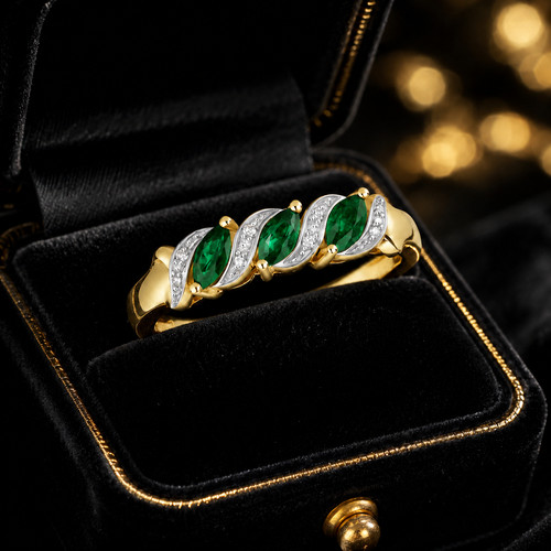 Bague émeraude diamant or - et,